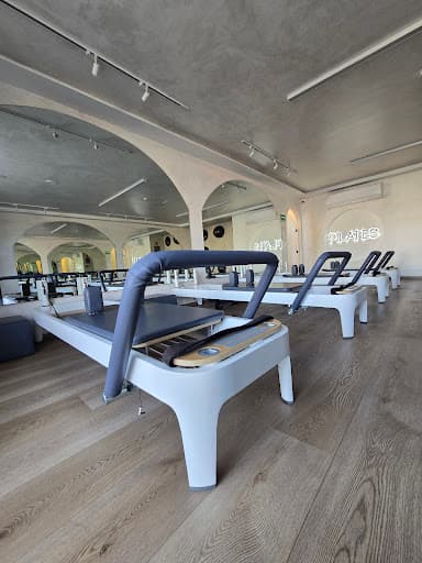 Jocla Reformer Pilates Hampton — Pilates en Durango