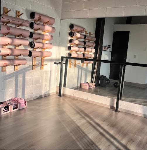 Movement Barre Studio — Pilates en Querétaro