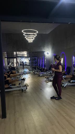 Estudio Dhelos — Pilates en Guadalajara