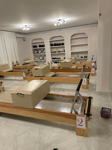 Loga Studio Ecatepec — Pilates en Ecatepec de Morelos