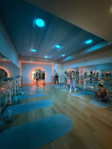 Elara Movement Studio — Pilates en Guadalajara