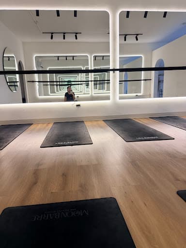 Moon Barre Lomas — Pilates en García