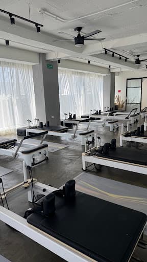 Studio Cien — Pilates en Puebla