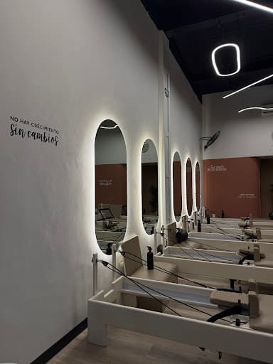 FluirZen Studio — Pilates en Zapopan