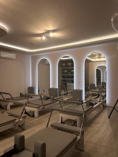 Dharma pilates center — Pilates en Comitán de Domínguez