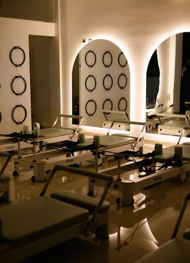 Reform Pilates Studio — Pilates en Cdad. de Allende