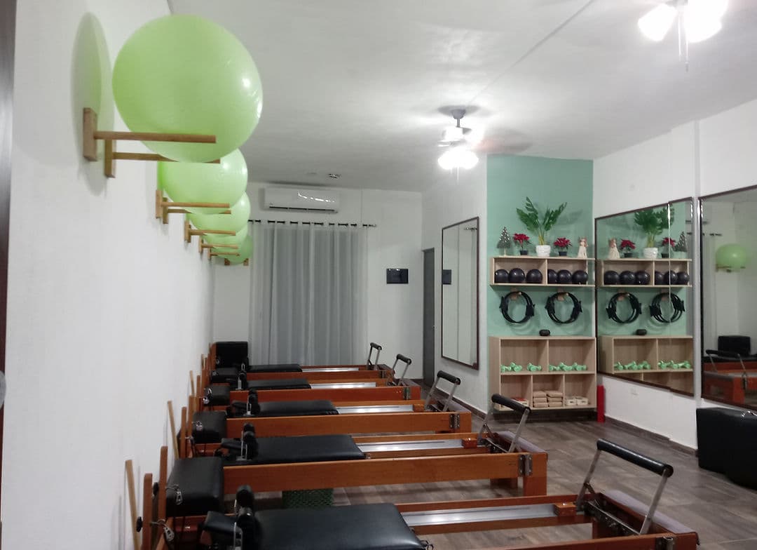 Mandi Pilates Playa del Carmen — Pilates en Playa del Carmen