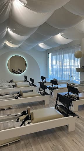 LUA Pilates Reformer — Pilates en Monterrey