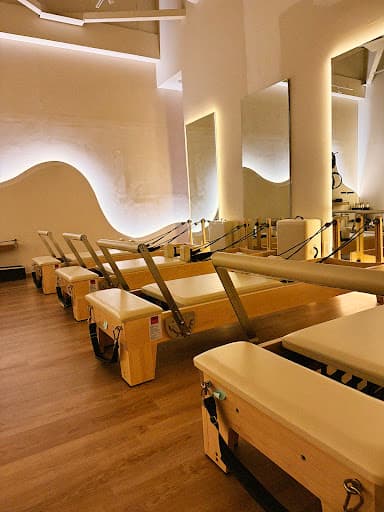 Aloü Studio — Pilates en La Tijera