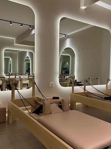 Soft Pilates Studio — Pilates en Otros