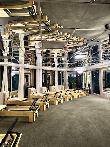 Femmé Pilates Studio Jardines de la Hacienda — Pilates en Otros