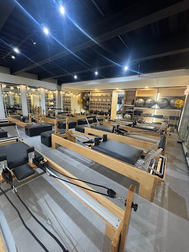SYZYGY pilates studio — Pilates en Emiliano Zapata, Coyoacán