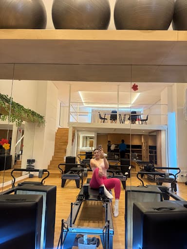 Bloom Pilates Reformer — Pilates en Monterrey
